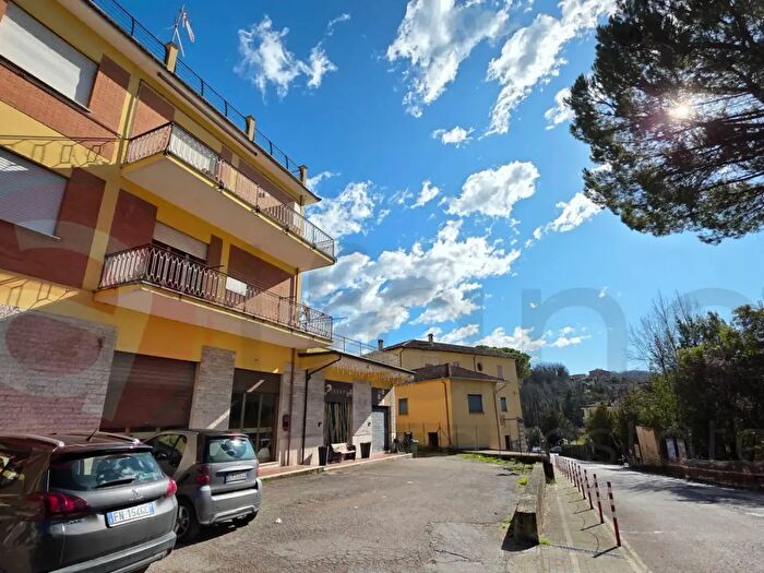 Appartamento con 8 locali in vendita in Via Anitrella, Monte San Giovanni Campano