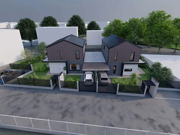 Case in Vendita e in Affitto - 3