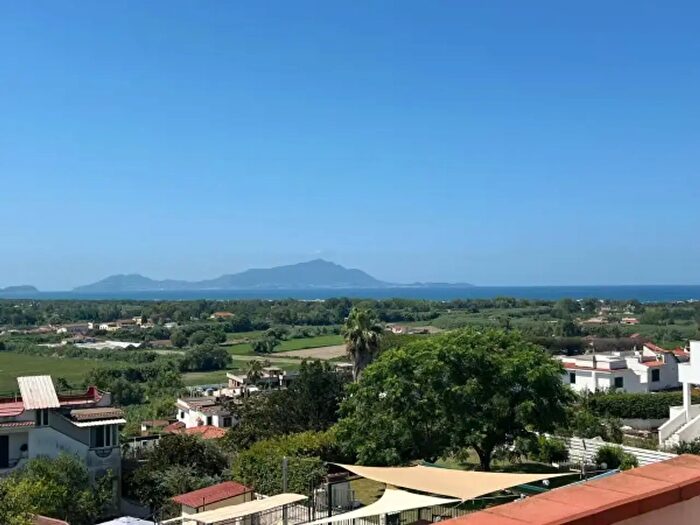 Casa con 5 locali in vendita in Via San Nullo, Giugliano In Campania