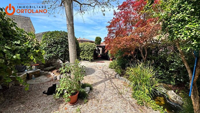 Case in Vendita e in Affitto - 3