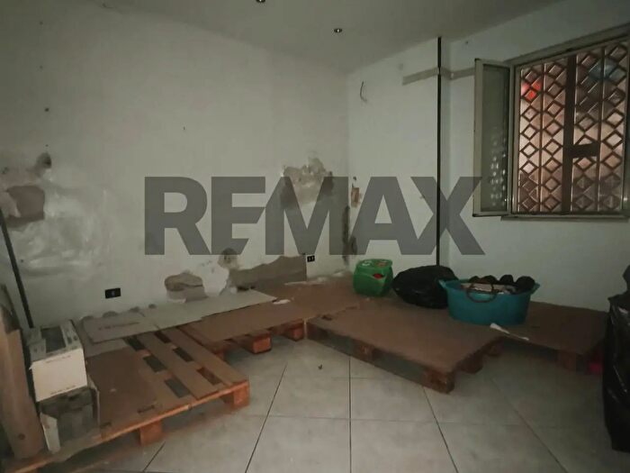 Appartamento trilocale in vendita in Via Domenico Schiavo, Palermo