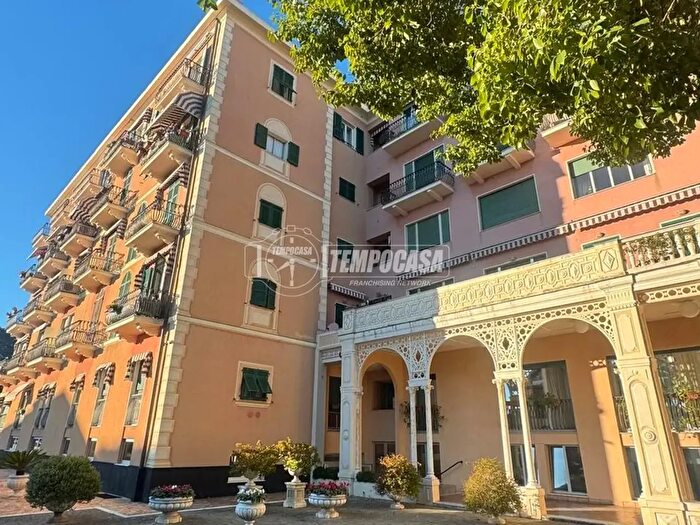 Appartamento monolocale in vendita in Viale delle Palme, Genova