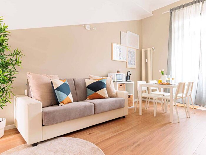 Appartamento bilocale in affitto in Via Cesana, Cenisia, Torino