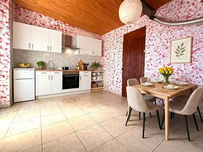 Casa trilocale in vendita in Via Str Vecchia, Manerbio