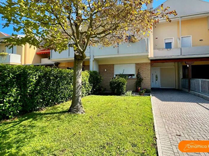 Casa con 5 locali in vendita in Marzo, Gaiarine