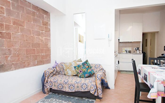 Appartamento bilocale in vendita in Via Giuseppe Petroni, Bologna