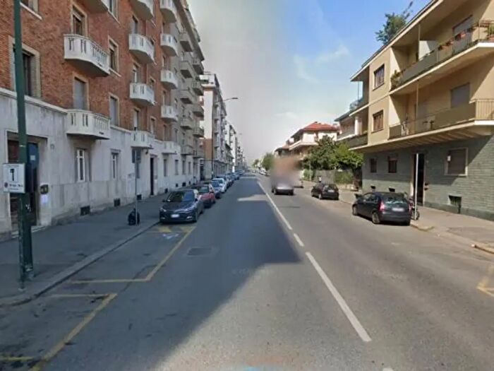 Appartamento bilocale in affitto in Via Michele Lessona, Torino