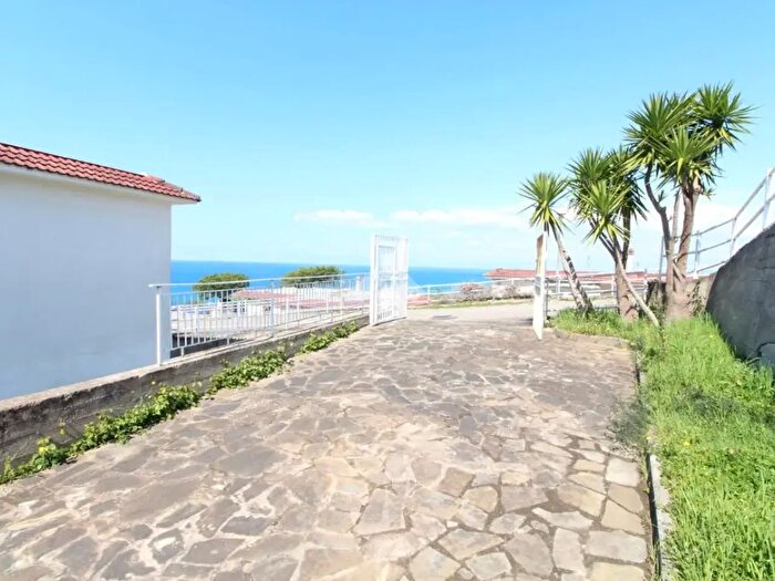 Casa con 7 locali in vendita in Via Vincenzo Gregorio, Agropoli