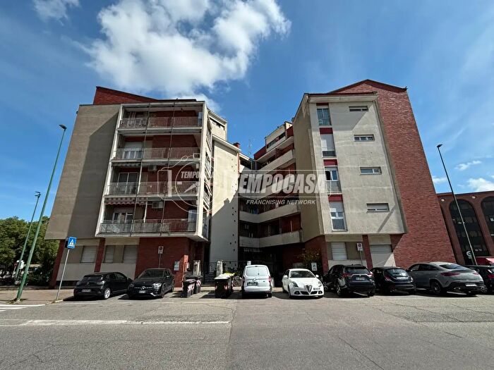 Appartamento quadrilocale in vendita in Corso Indipendenza, Casale Monferrato