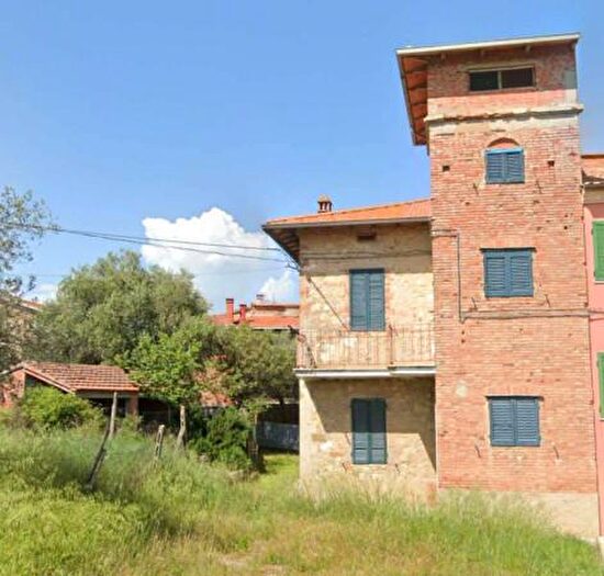Casa con 5 locali in vendita in Località Pucciarelli, Castiglione Del Lago