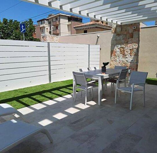 Appartamento trilocale in affitto in Lungomare Leonardo Da Vinci, Lungomare di Levante, Senigallia