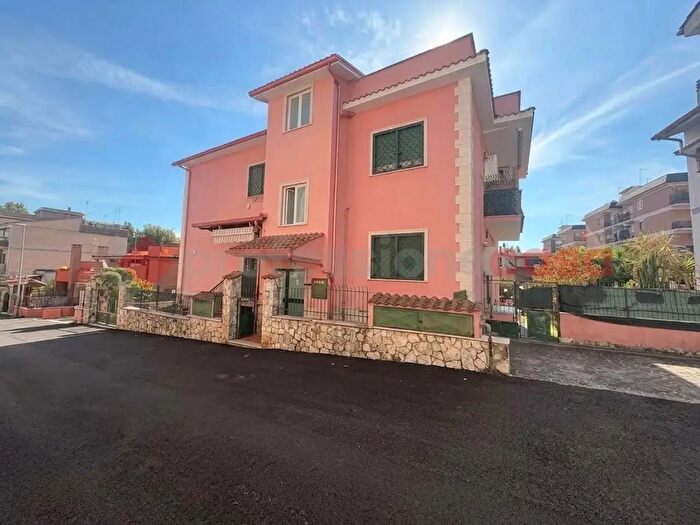 Appartamento bilocale in vendita in Via Ettore Fieramosca, Guidonia Montecelio