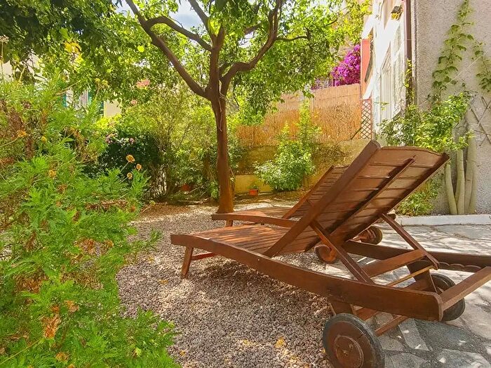 Appartamento monolocale in affitto in Via del Castello, Recco