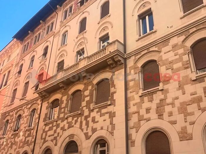 Appartamento bilocale in vendita in Via Toscana, Roma