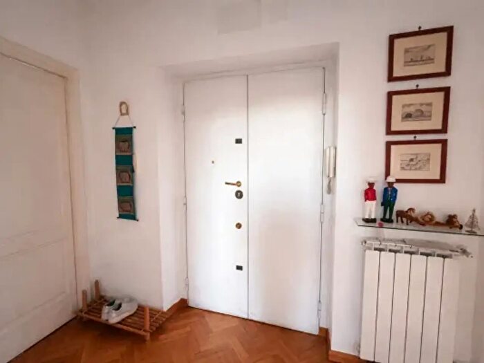 Appartamento trilocale in vendita in Via Antonio De Viti De Marco, Roma