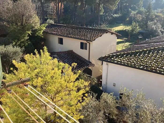 Appartamento quadrilocale in vendita in Firenze