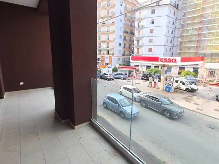 Appartamento bilocale in affitto in Carmine, Salerno