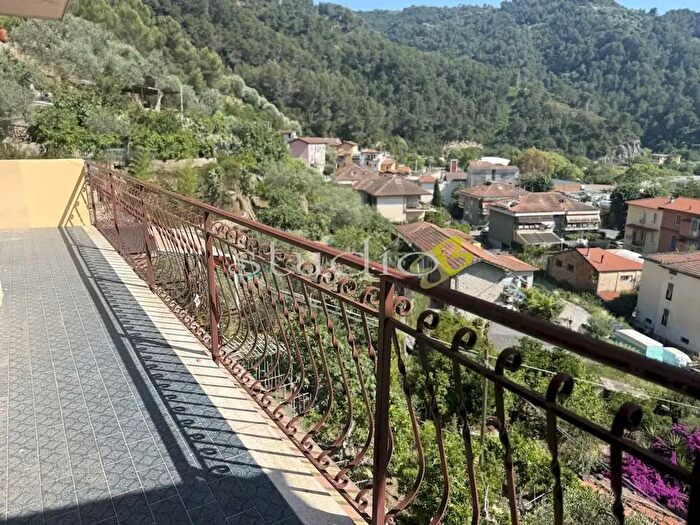 Appartamento con 5 locali in vendita in Case Baussi Snc, Ventimiglia
