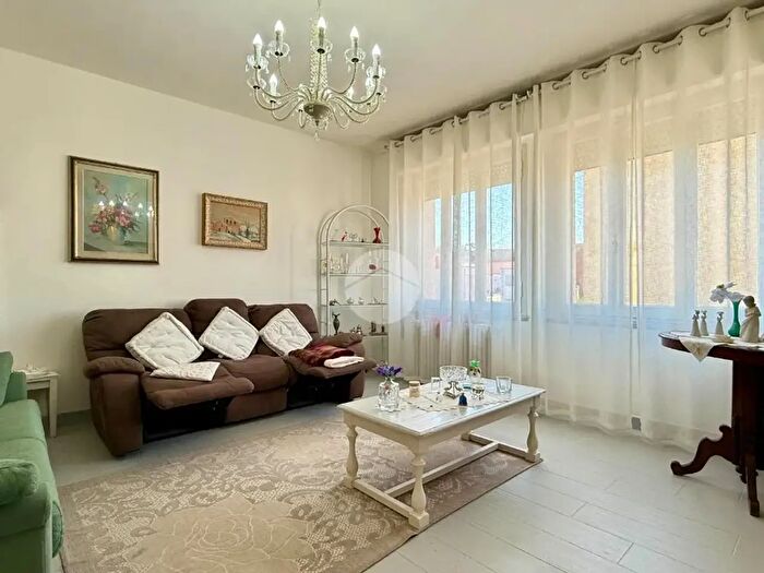 Appartamento trilocale in vendita in Via XXV Luglio, Morciano Di Romagna