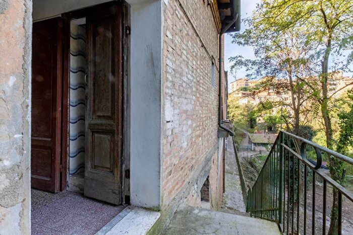 Appartamento quadrilocale in vendita in Siena