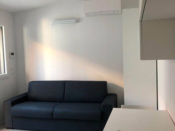 Appartamento bilocale in affitto in Via Bartolomeo Passarotti, Bolognina, Bologna