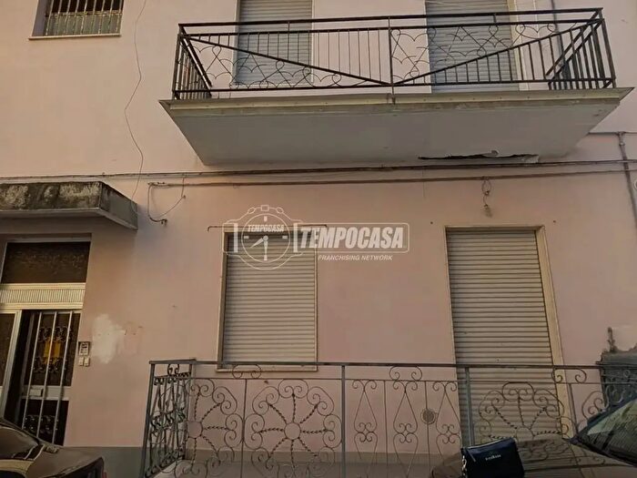 Appartamento con 5 locali in vendita in Reggio di Calabria