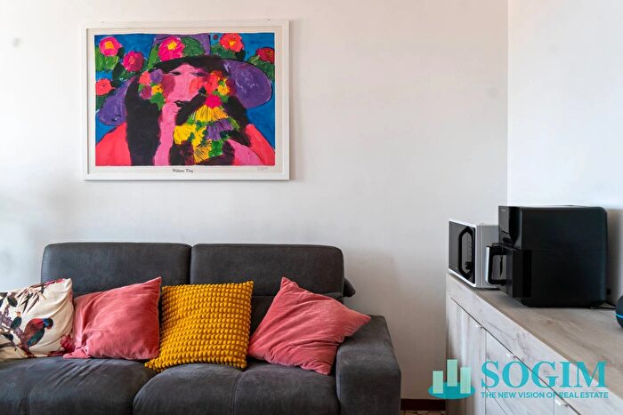 Appartamento bilocale in vendita in Piazza Roma, Mariano Comense