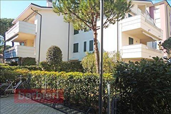 Appartamento quadrilocale in affitto in Via Vittorio Veneto, Mare, Cervia