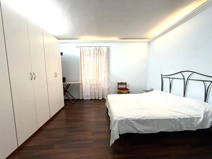 Appartamento bilocale in vendita in Via Giuseppe Poerio, Catanzaro