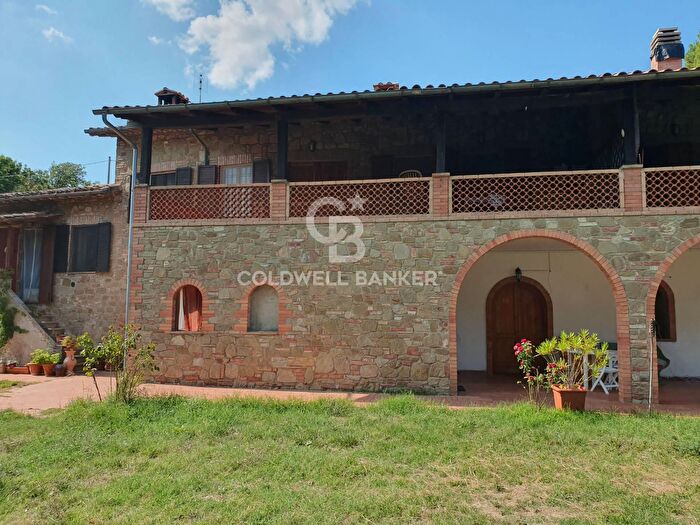 Casa trilocale in vendita in Strada Ponte Rio Ponte Pattoli, Perugia