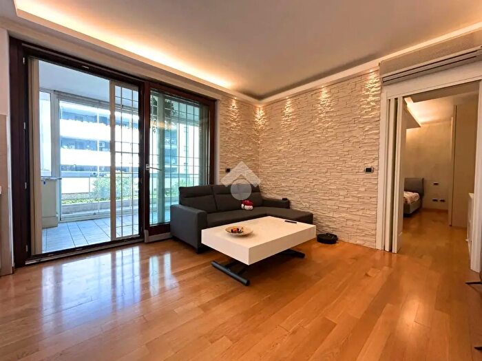 Appartamento bilocale in vendita in Via Giovanni Sinchetto, Roma