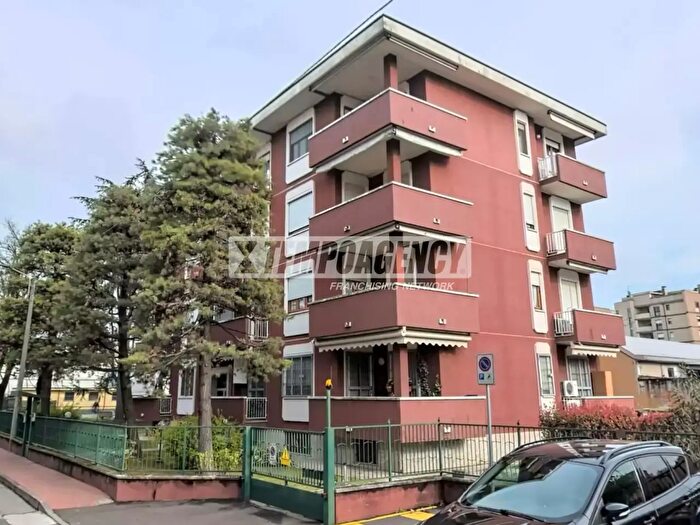 Appartamento quadrilocale in vendita in Via Palermo, Buccinasco