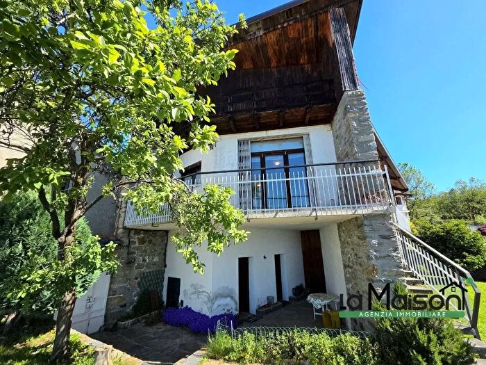 Casa con 5 locali in vendita in Via del Cantonetto, Andrate