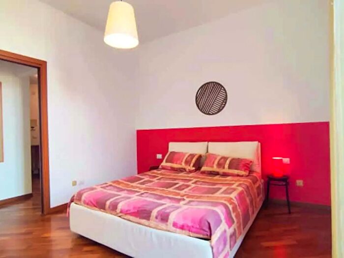 Appartamento monolocale in affitto in Via Brembo, Milano