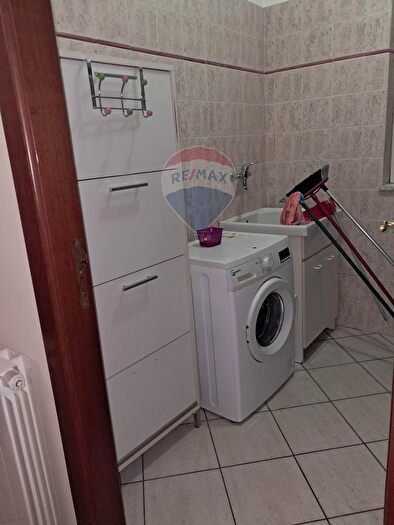 Appartamento trilocale in vendita in Via Consolare Valeria, Giardini Naxos