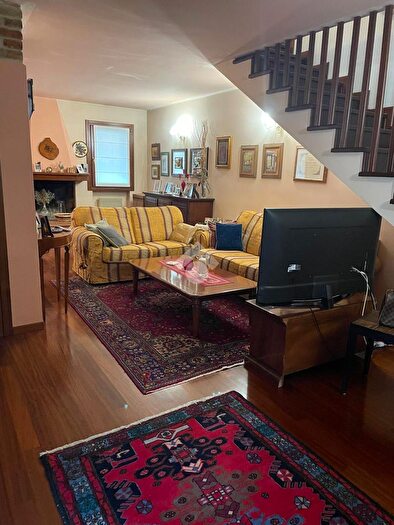 Casa quadrilocale in vendita in Porzione di Casa Via Don Sturzo, Paese