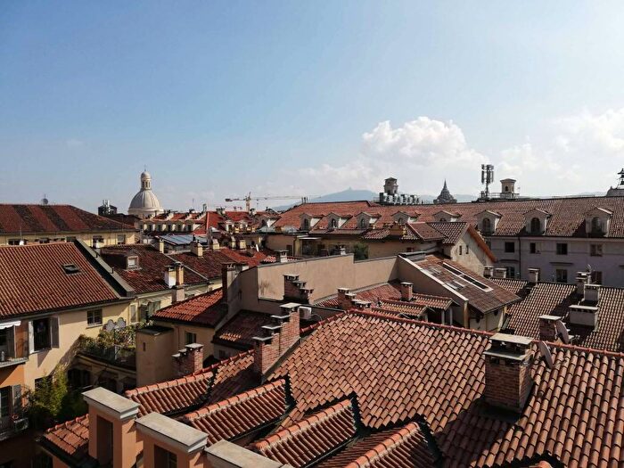 Appartamento monolocale in affitto in via Garibaldi, Quadrilatero Romano, Torino