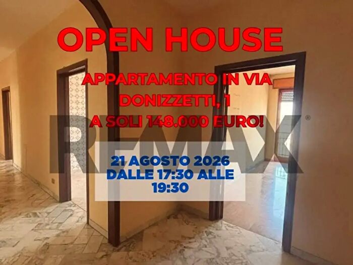 Appartamento quadrilocale in vendita in Via Gaetano Donizetti, Trani