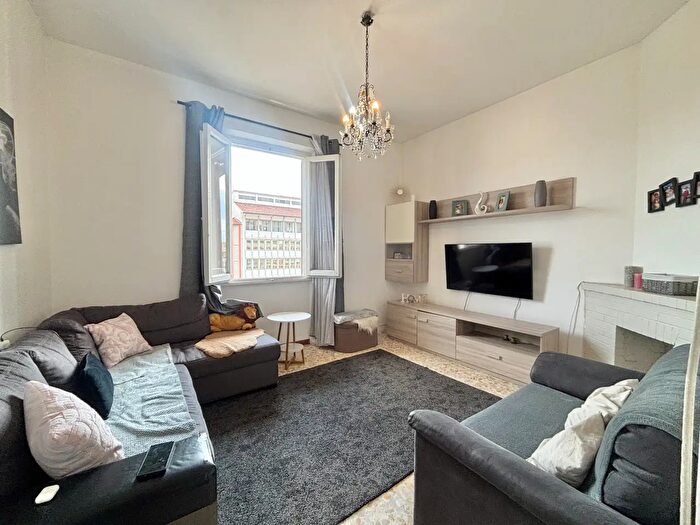 Appartamento trilocale in vendita in Viale Spartaco Lavagnini, Firenze