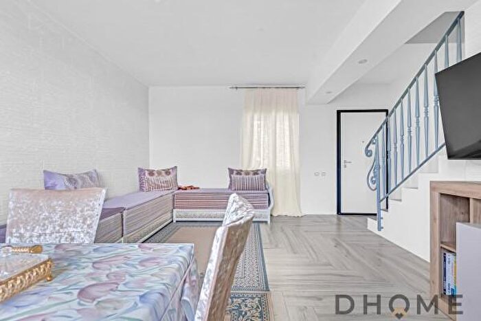 Casa con 5 locali in vendita in Via SantEufemia Corr, Correzzana