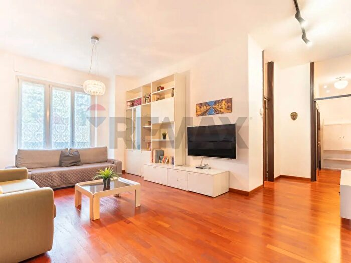 Appartamento bilocale in affitto in Via Volturno, Brugherio