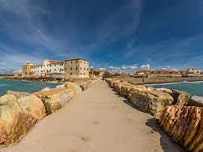 Appartamento bilocale in affitto in Viale della Vittoria, Marina di Cecina, Cecina