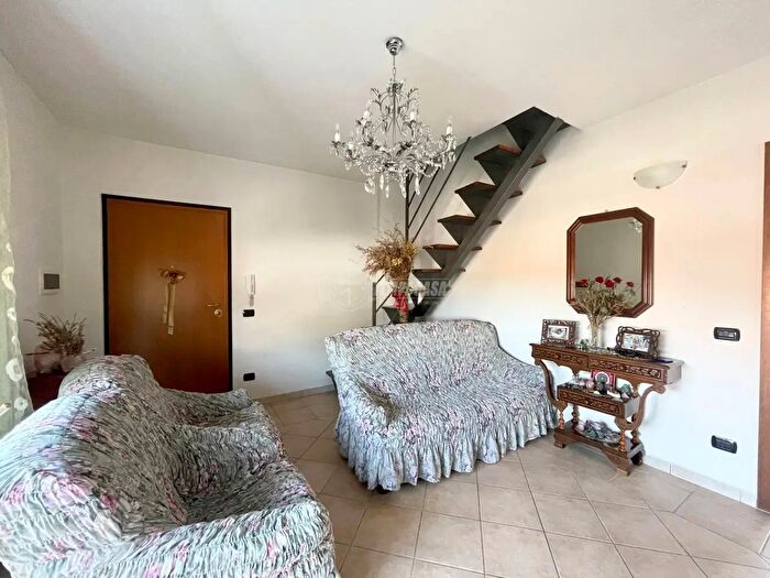 Appartamento trilocale in vendita in Carpi