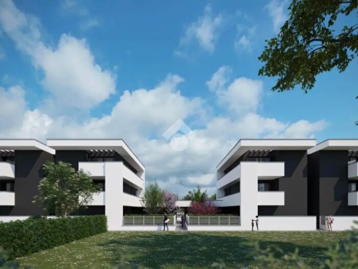 Appartamento quadrilocale in vendita in Via Saffi, Castelfranco Emilia