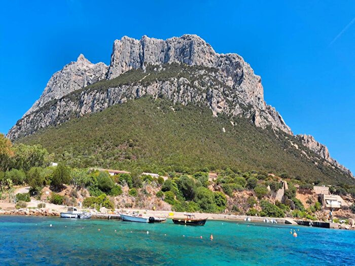 Appartamento trilocale in vendita in Largo Porto San Paolo, Loiri Porto San Paolo