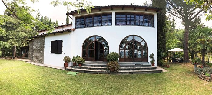 Casa con 13 locali in vendita in Via Setteponti Castelfranco Piandisco, Castelfranco Piandiscò