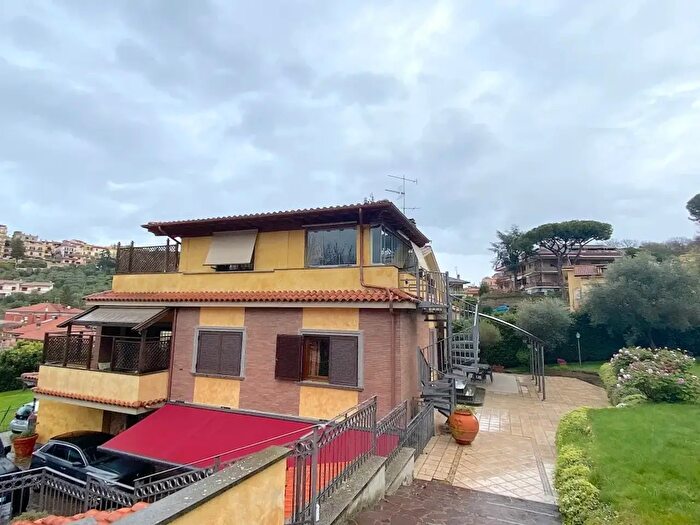 Appartamento monolocale in affitto in Via Frascati Antica, Monte Porzio Catone