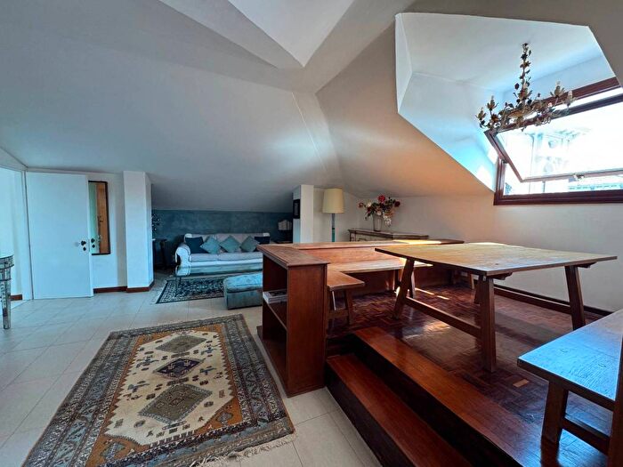 Casa quadrilocale in affitto in Dorsoduro San Barnaba, Venezia