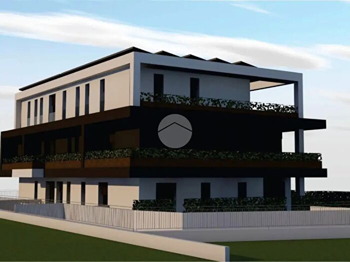 Appartamento trilocale in vendita in Piazza Rovereto, Thiene