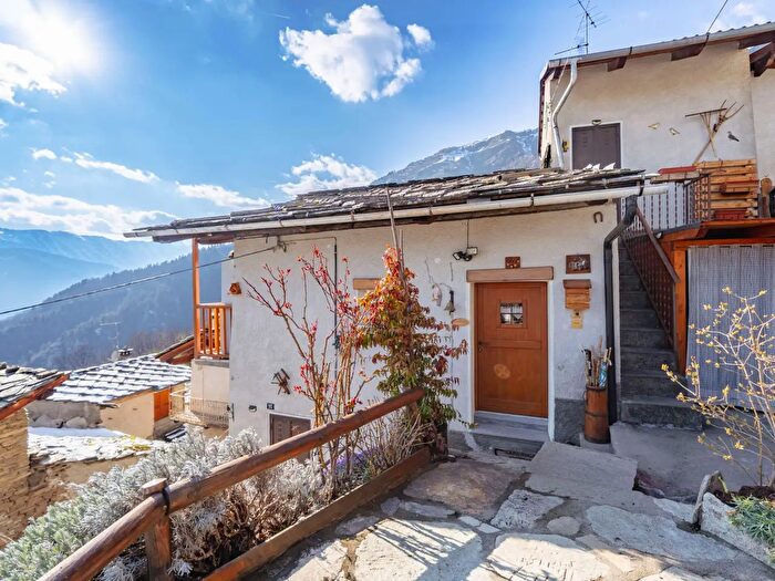 Casa con 5 locali in vendita in Borgata Civalleri, Sampeyre